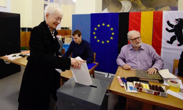 Германия отказалась от электронного голосования на выборах