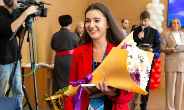 Председатель Молодежной избирательной комиссии города Череповца Вологодской области Марьям Файзуллина стала новым лидером Корпуса добровольцев РФСВ