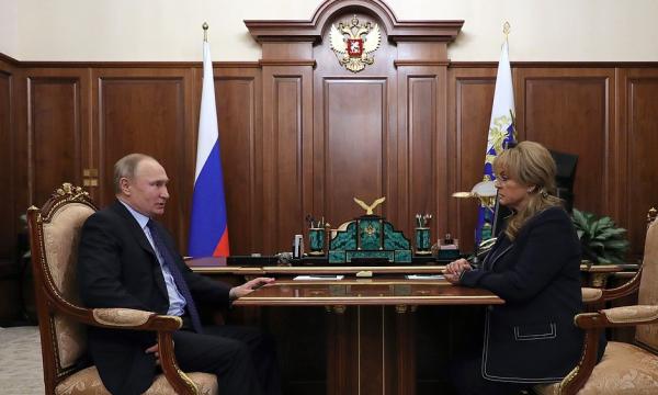 Встреча Президента России Владимира Путина с  Председателем Центризбиркома Эллой Памфиловой