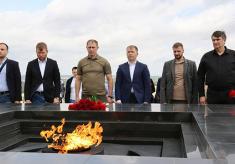 Члены ЦИК России почтили память защитников Донбасса